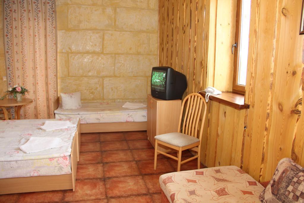 Hôtel Tvirtove Prie Didziulio à Dėdeliškės Chambre photo